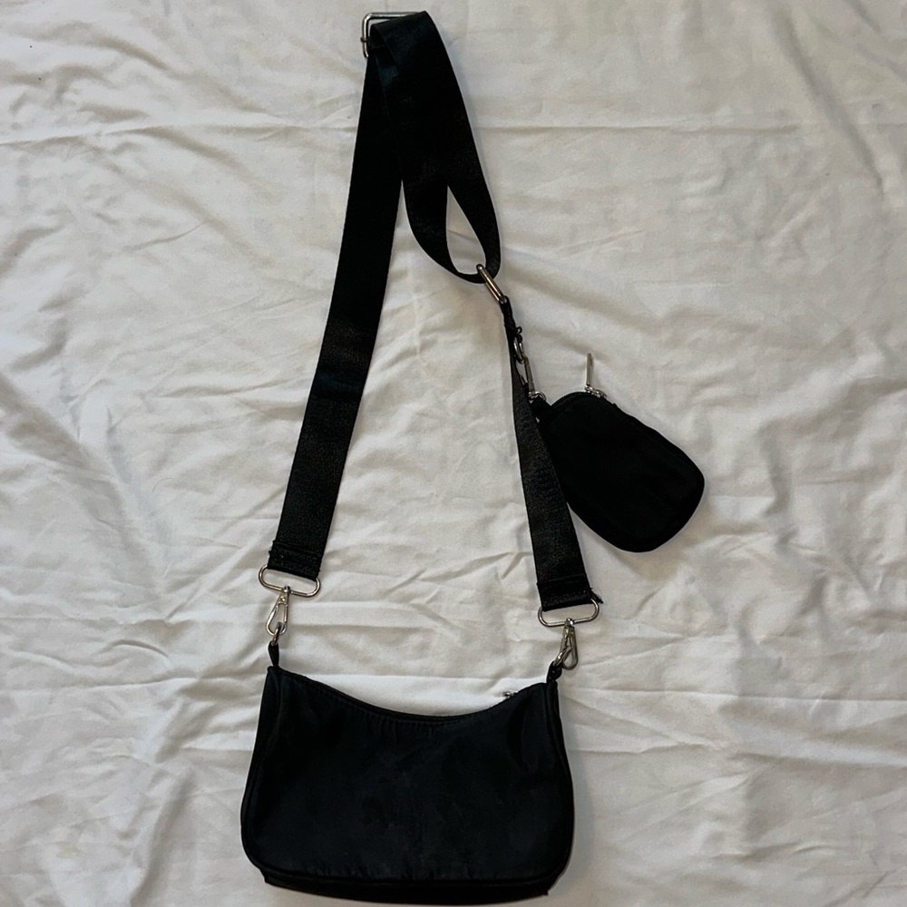 Forever 21 cross body purse